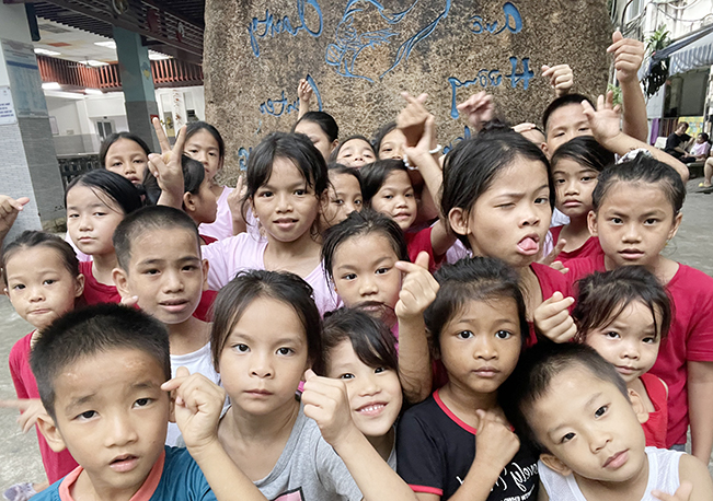  Trung tâm nhân đạo Quê Hương, Mái nhà chung cho trẻ Cô nhi